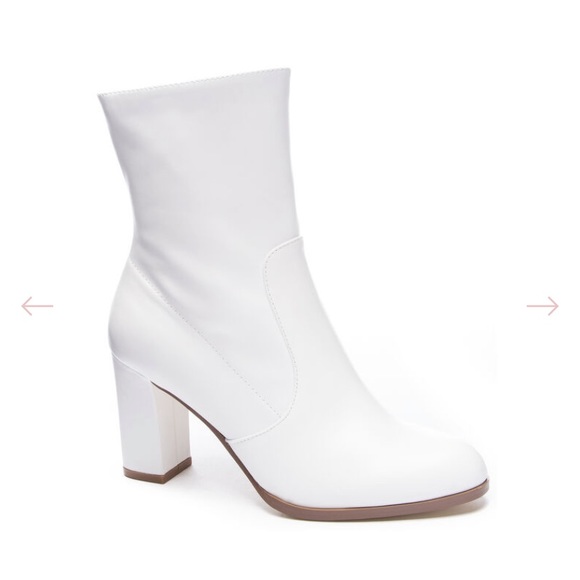 Chinese Laundry Crushing Block heel bootie - Picture 3 of 7